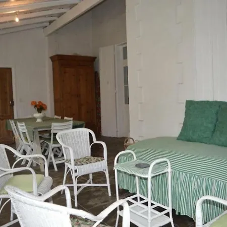 וילה House - 6 Pers, 90 M2, 4/3
